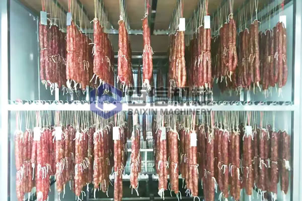 香腸烘幹生産現場
